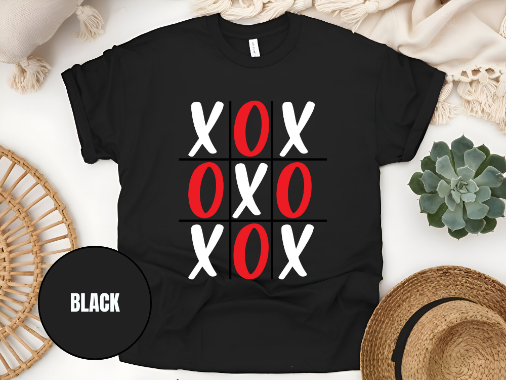 "XOXO Valentine's day" T-Shirt, (Gildan 5000) VD015