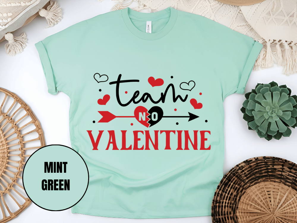 "Team Valentine, Valentine's Day" T-Shirt, (Gildan 5000) VD031
