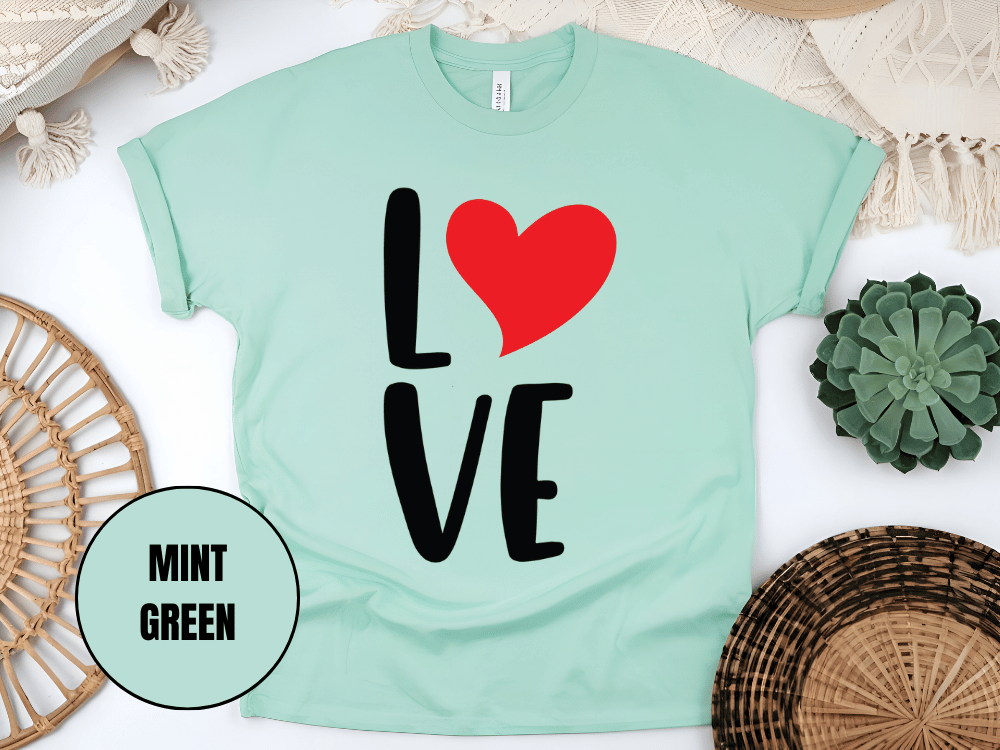 "Love Valentine's day" T-Shirt, (Gildan 5000) VD013