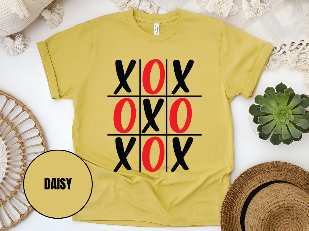 "XOXO Valentine's day" T-Shirt, (Gildan 5000) VD015