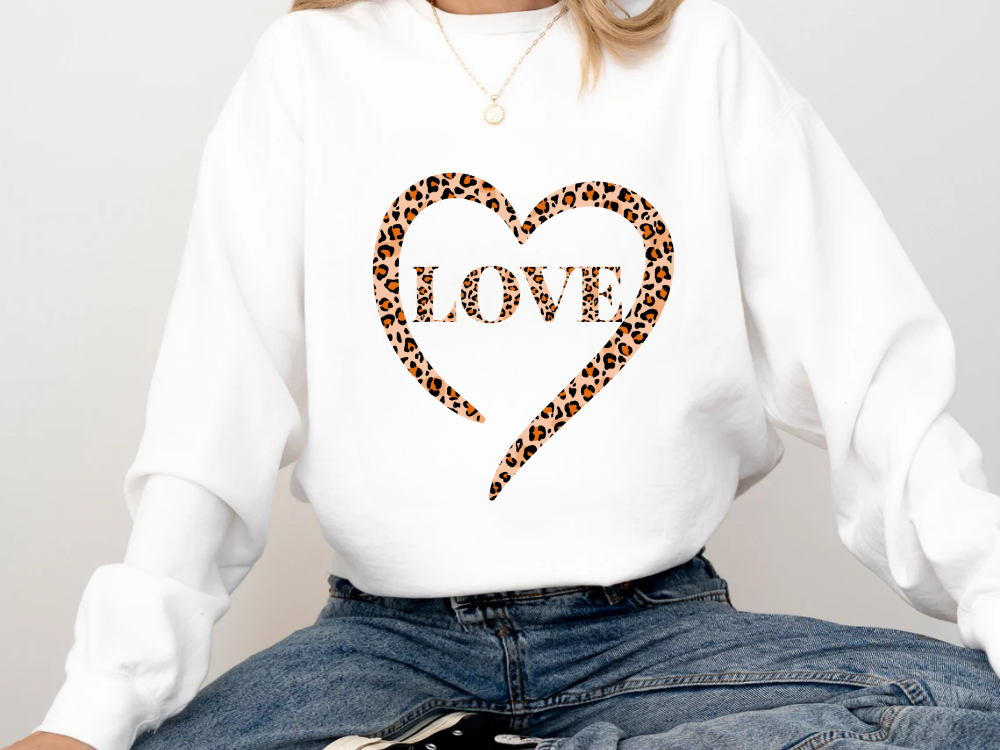 "Love Leopard Design" Valentine's Day (Comfort Color) VDS075