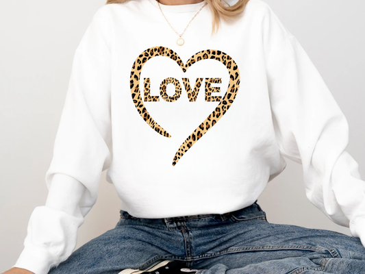 "Love Leopard Design" Valentine's Day (Comfort Color) VDS074