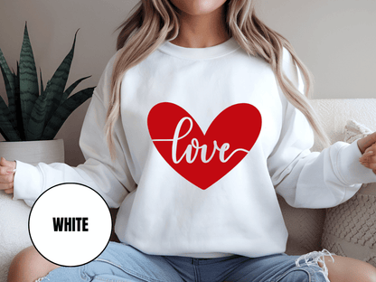 "Love" Valentine's Day (Gildan 18000) VD052