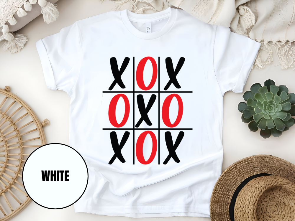 "XOXO Valentine's day" T-Shirt, (Gildan 5000) VD015