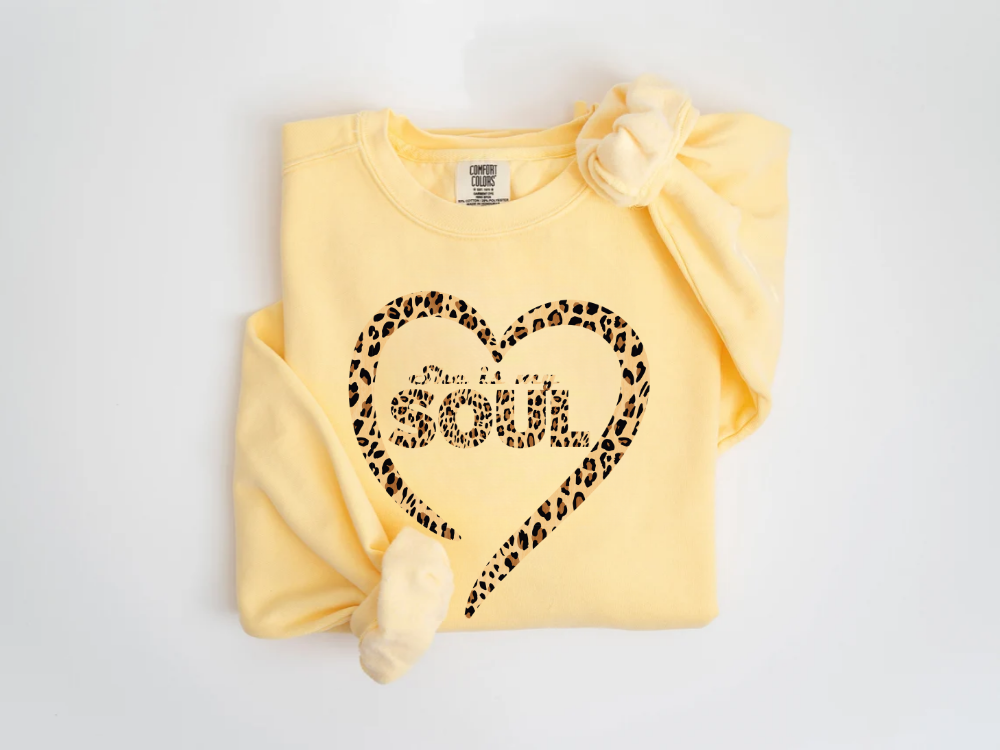 "She Is My Soul Leopard Design" Valentine's Day (Comfort Color) VDS079