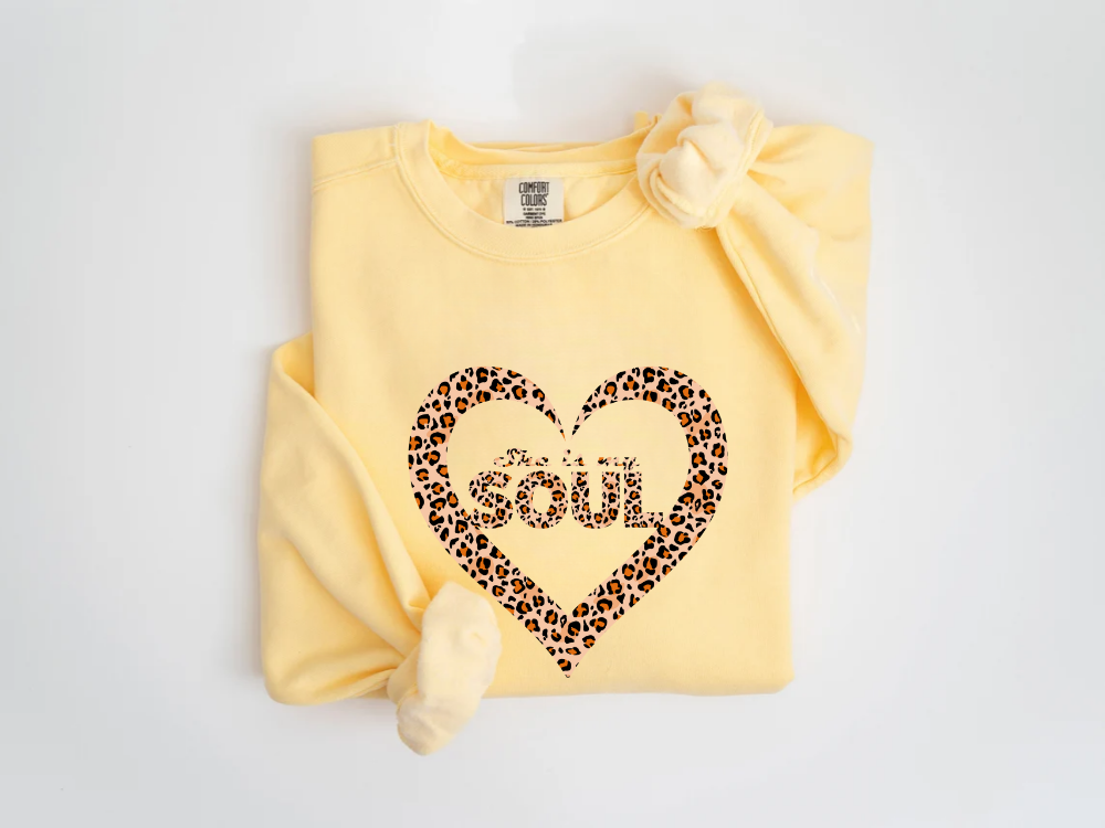 "She Is My Soul Leopard Design" Valentine's Day (Comfort Color) VDS071