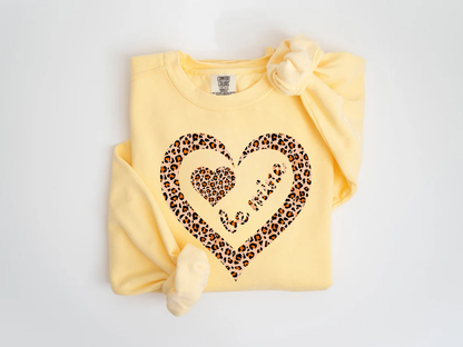 "Be Mine Leopard Design" Valentine's Day (Comfort Color) VDS065