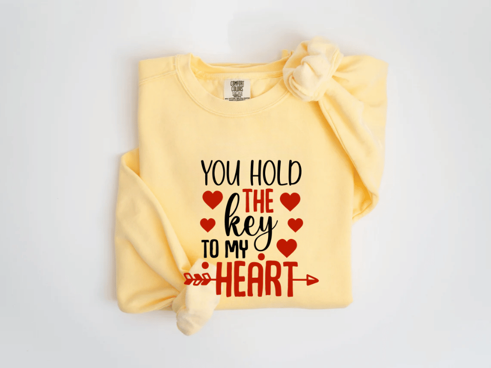 "You Hold The Key to My Heart" Valentine's Day (Comfort Color) VDS026