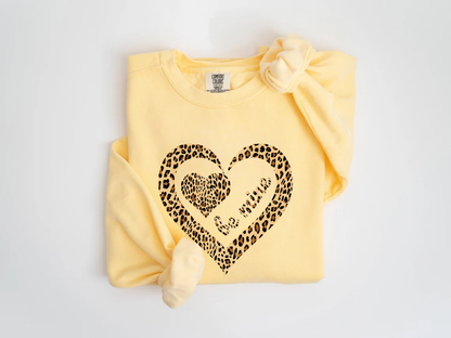 "Be Mine Leopard Design" Valentine's Day (Comfort Color) VDS067