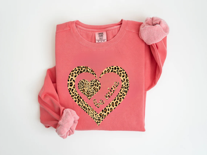 "Be Mine Leopard Design" Valentine's Day (Comfort Color) VDS067