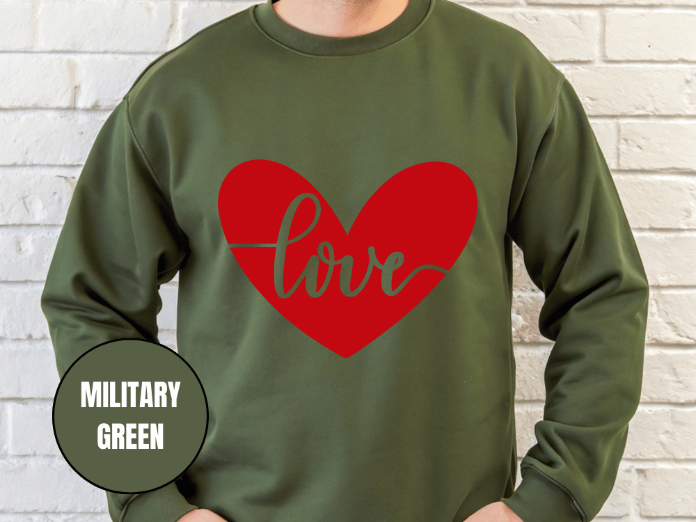 "Love" Valentine's Day (Gildan 18000) VD052