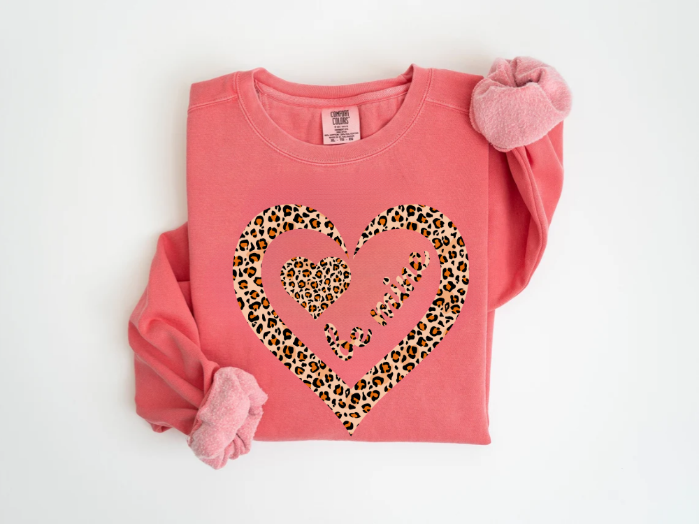 "Be Mine Leopard Design" Valentine's Day (Comfort Color) VDS065