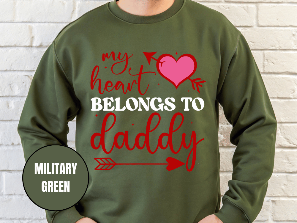 "My Heart Belongs to My Daddy" Valentine's Day (Gildan 18000) VD062