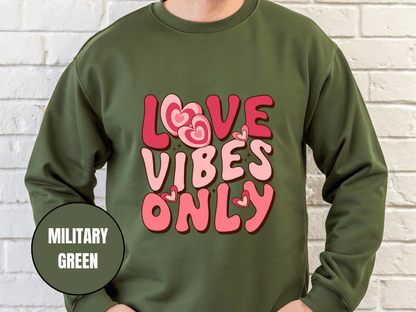 "Love Vites Only" Valentine's Day (Gildan 18000) VD047