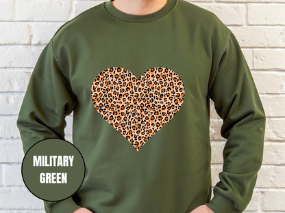 "Heart Leopard Design" Valentine's Day (Gildan 18000) VD082