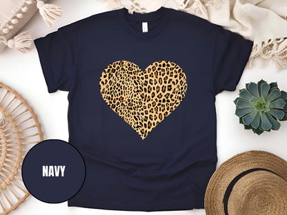 "Heart Leopard Design" T-Shirt, (Gildan 5000) VD081