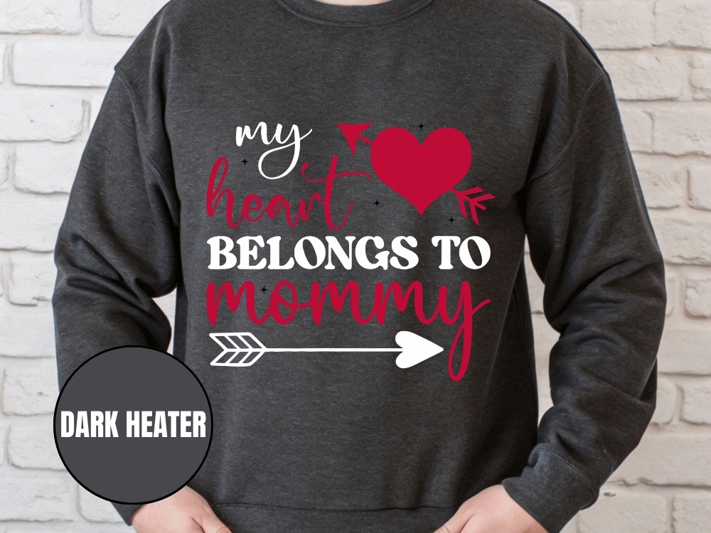 "My Heart Belongs to My Mommy" Valentine's Day (Gildan 18000) VD054