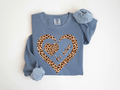 "Be Mine Leopard Design" Valentine's Day (Comfort Color) VDS066