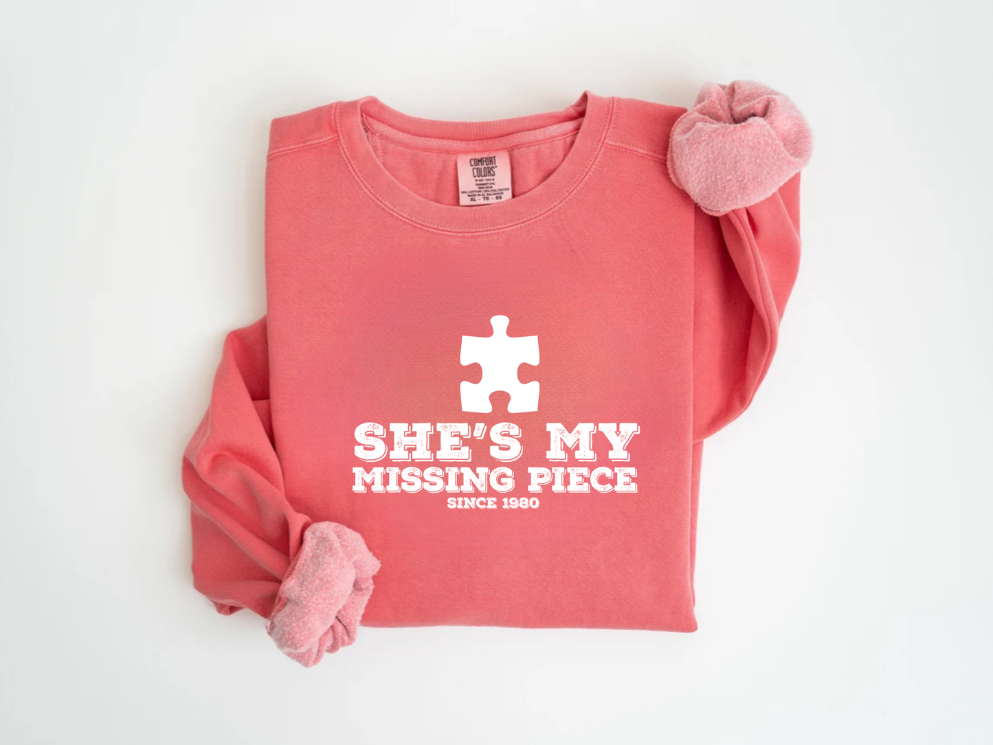 "She is my missing piece" Valentine's Day (Gildan 18000) VD088