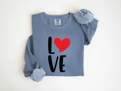 "Love Valentine's Day" Valentine's Day (Comfort Color) VDS013