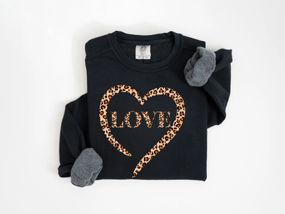 "Love Leopard Design" Valentine's Day (Comfort Color) VDS075