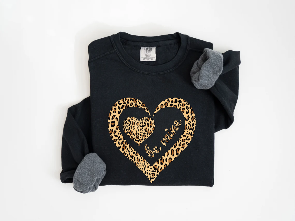 "Be Mine Leopard Design" Valentine's Day (Comfort Color) VDS067