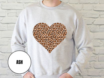 "Heart Leopard Design" Valentine's Day (Gildan 18000) VD082
