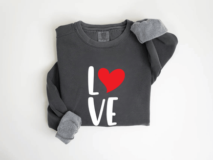 "Love Valentine's Day" Valentine's Day (Comfort Color) VDS013