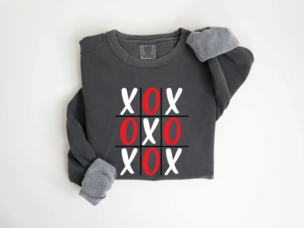 "XOXOXO Valentine's Day" Valentine's Day (Comfort Color) VDS015
