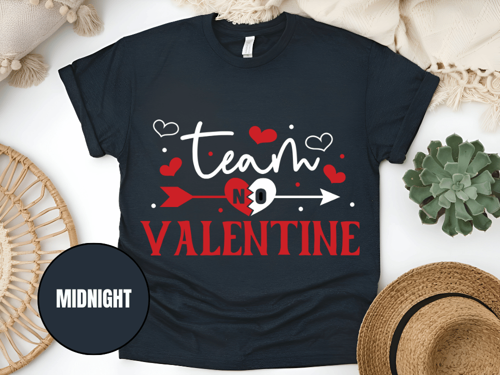 "Team Valentine, Valentine's Day" T-Shirt, (Gildan 5000) VD031
