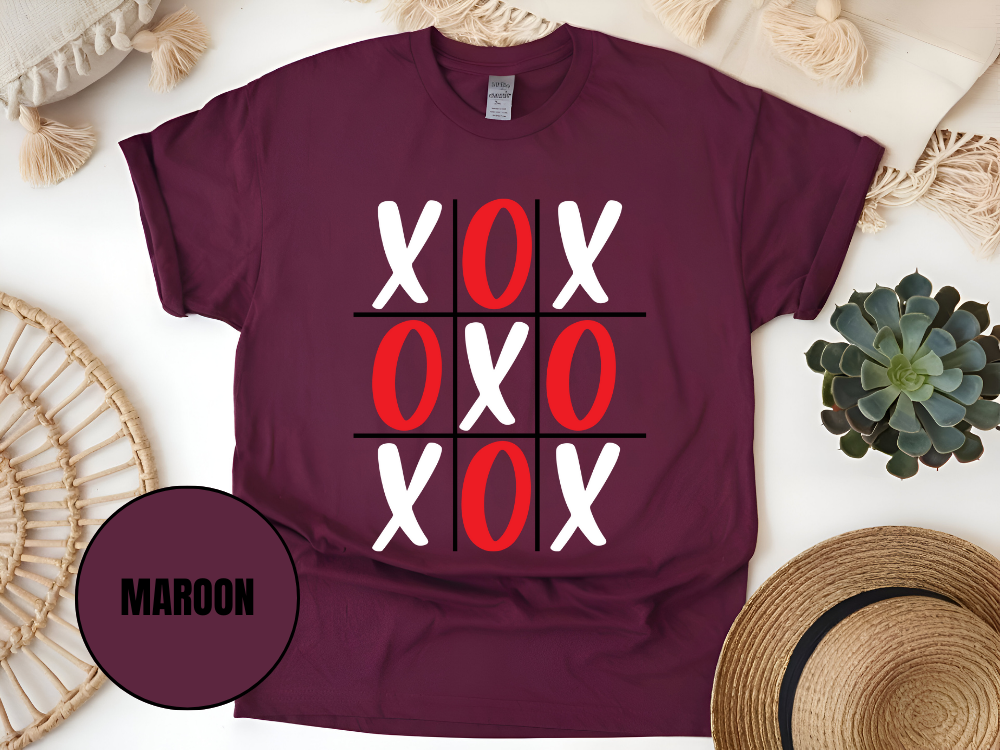 "XOXO Valentine's day" T-Shirt, (Gildan 5000) VD015