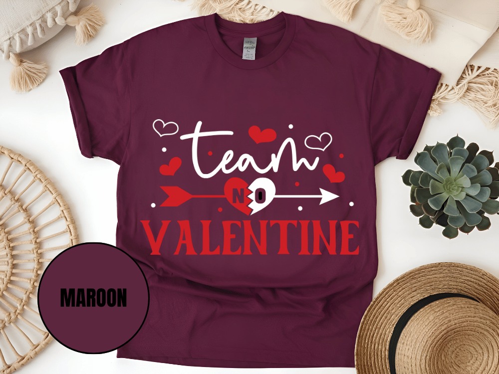 "Team Valentine, Valentine's Day" T-Shirt, (Gildan 5000) VD031